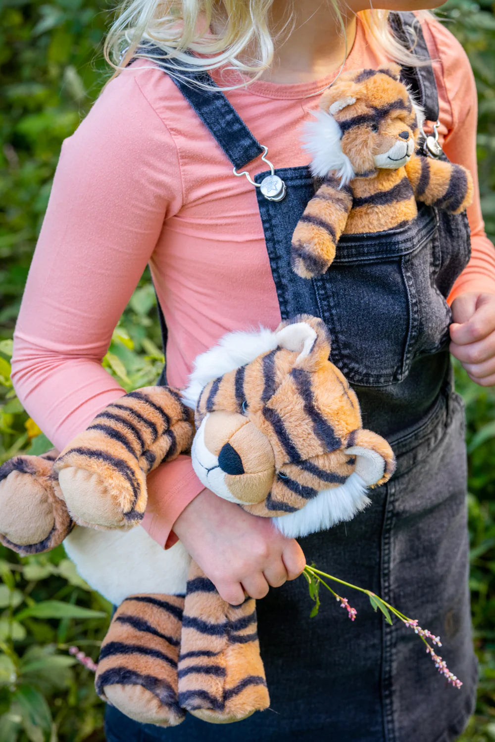 Nana Huchy | Tesh the Tiger | White Fox & Co