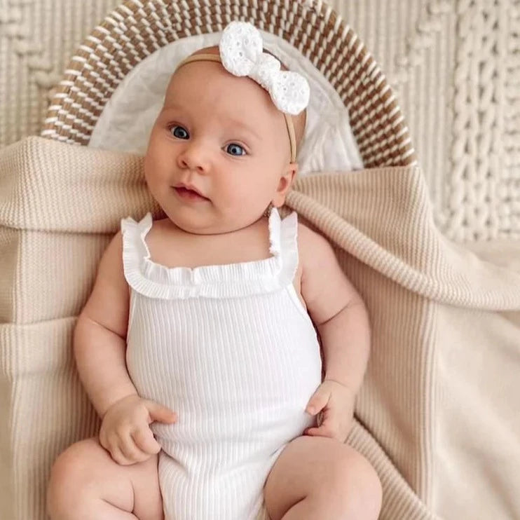 Mae & Rae | Broderie White Bow Headband | White Fox & Co