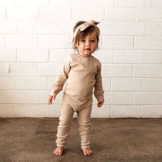 Snuggle Hunny Kids | Growsuit | Pebble | White Fox & Co