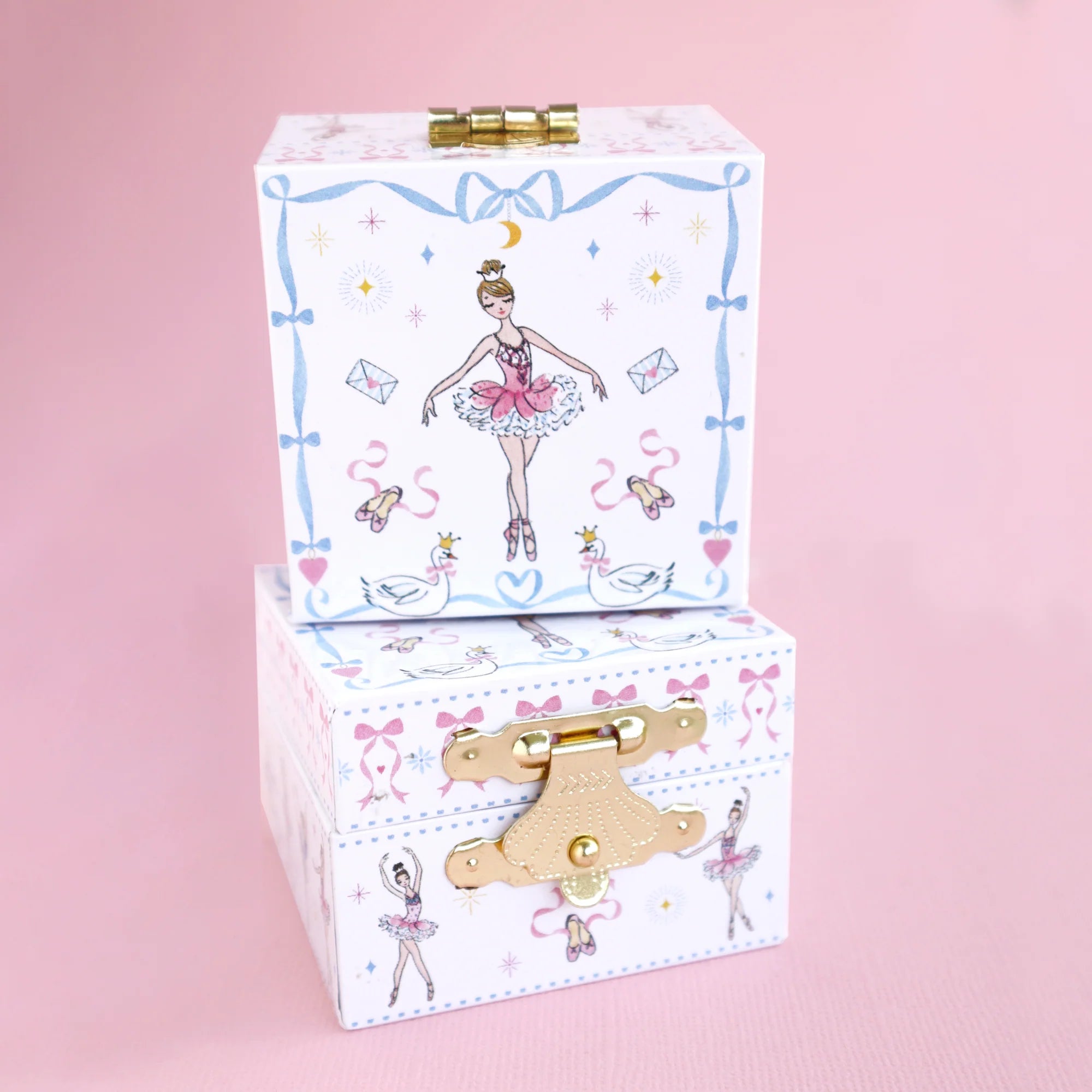 Lauren Hinkley Pink Fantasia Ring with large blush pink heart – adjustable children’s jewellery gift