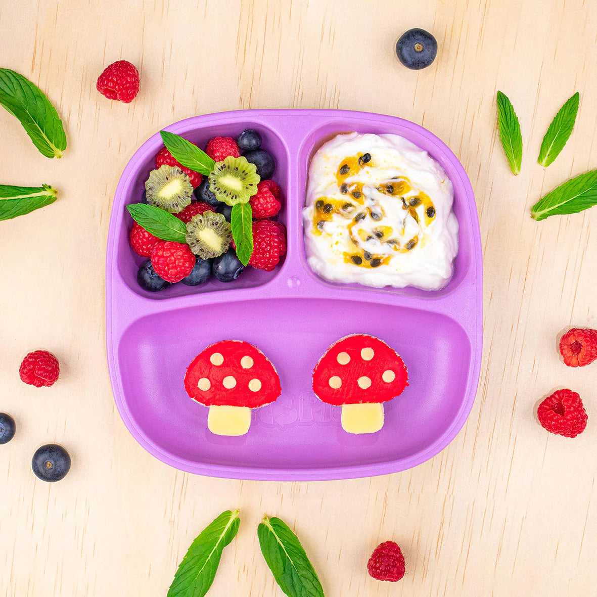 Magical sandwich cutter set for kids’ lunches – fairy theme on children’s plate