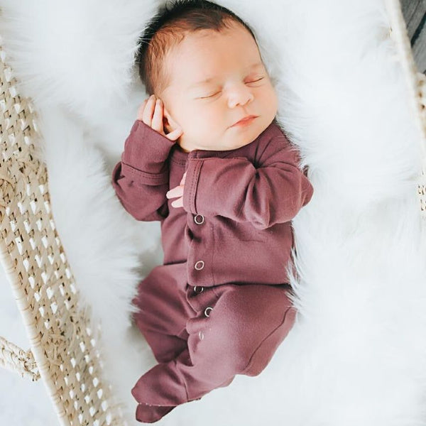 L'oved Baby | Organic Footed Jumpsuit | Eggplant | White Fox & Co